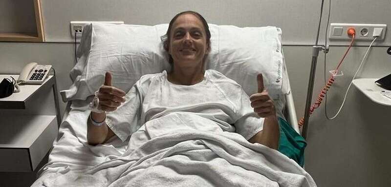 Silvia Navarro, tras ser operada este lunes/TA.